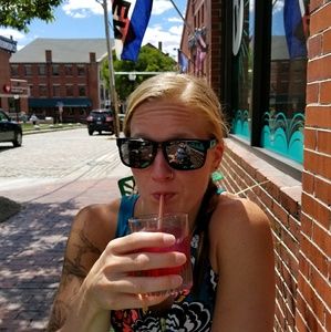 Meet your Posher, Jen